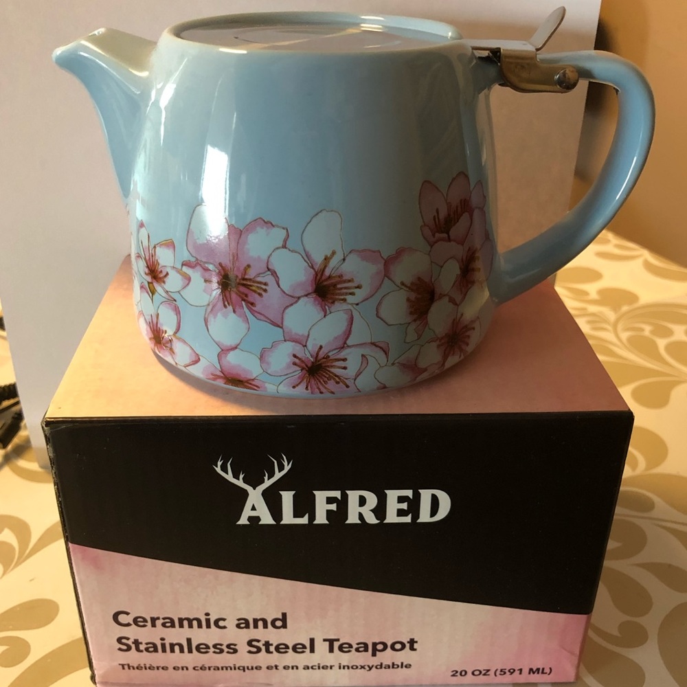 Ceramic and Stainless Steel Teapot